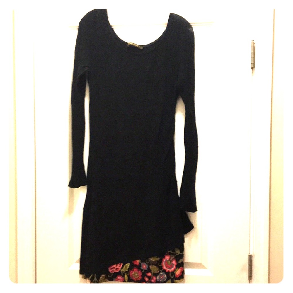 Patrick Gerard black knit dress with flower detail